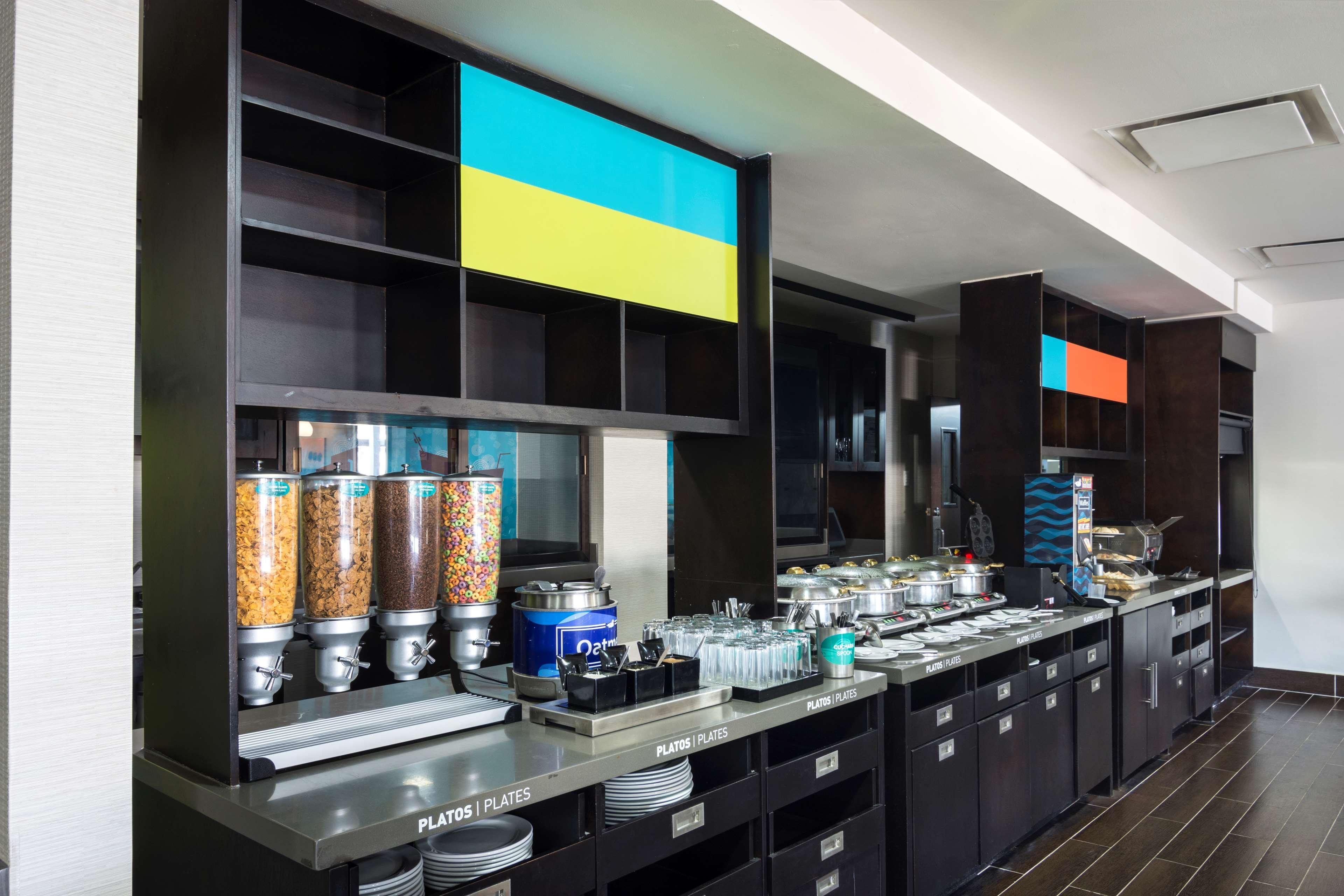 Homewood Suites By Hilton Queretaro Jurica Exterior foto
