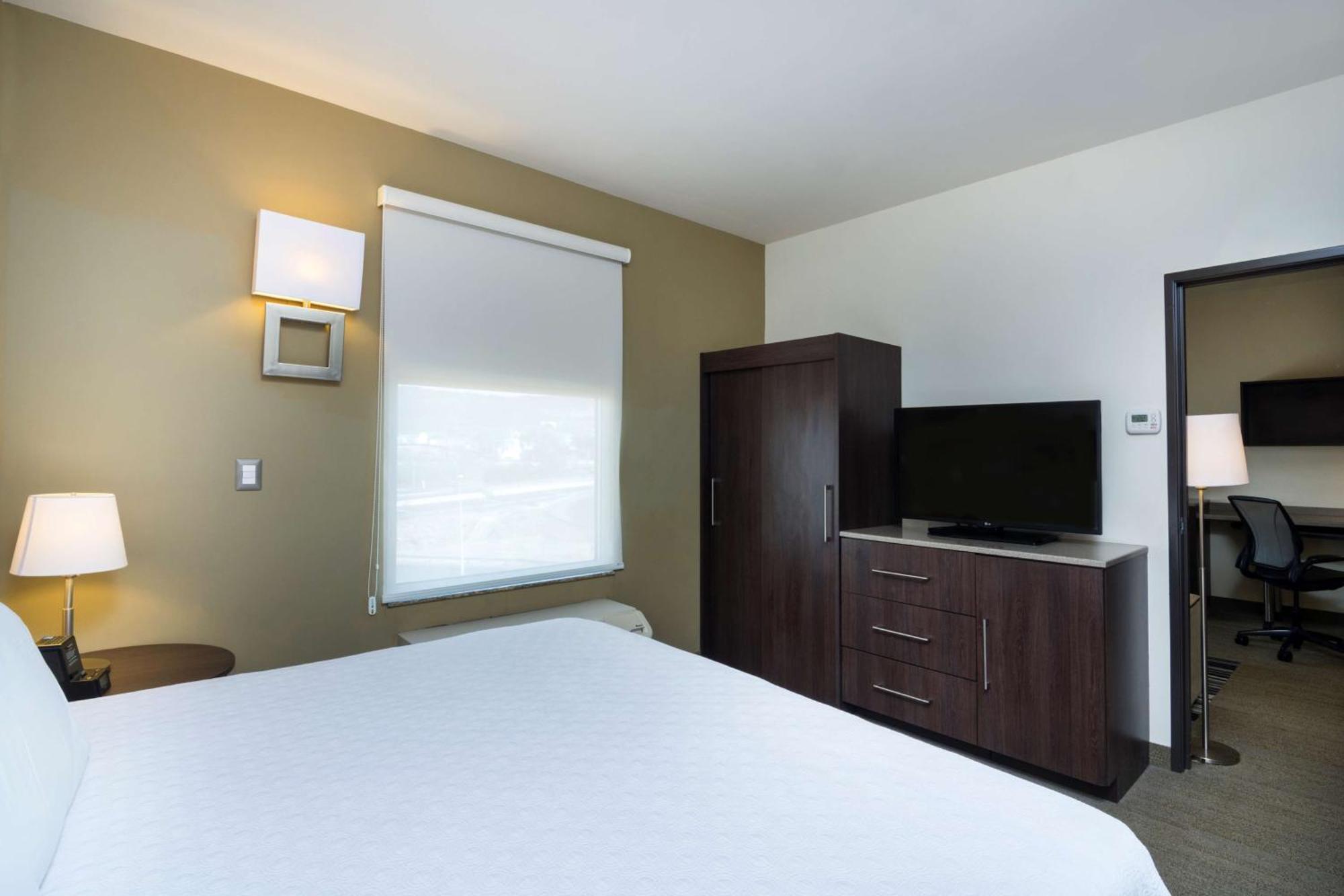Homewood Suites By Hilton Queretaro Jurica Exterior foto